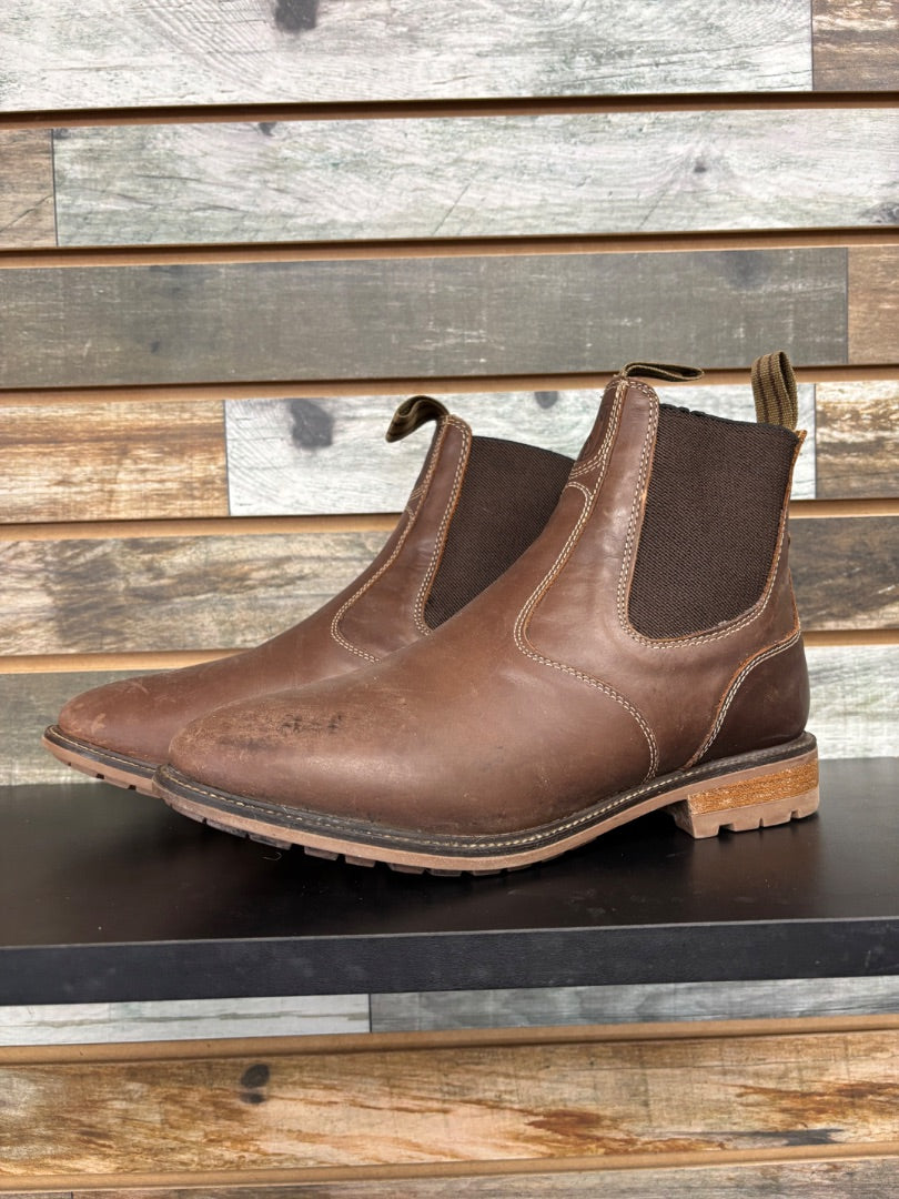 USED 10 1/2 Brown