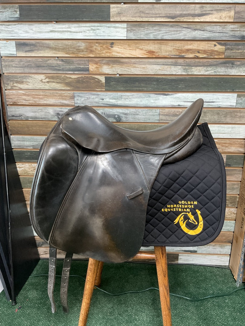 USED Flair Dressage Saddle 18" Black